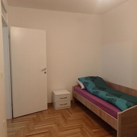 Rooms Near The Airport 사라예보 외부 사진