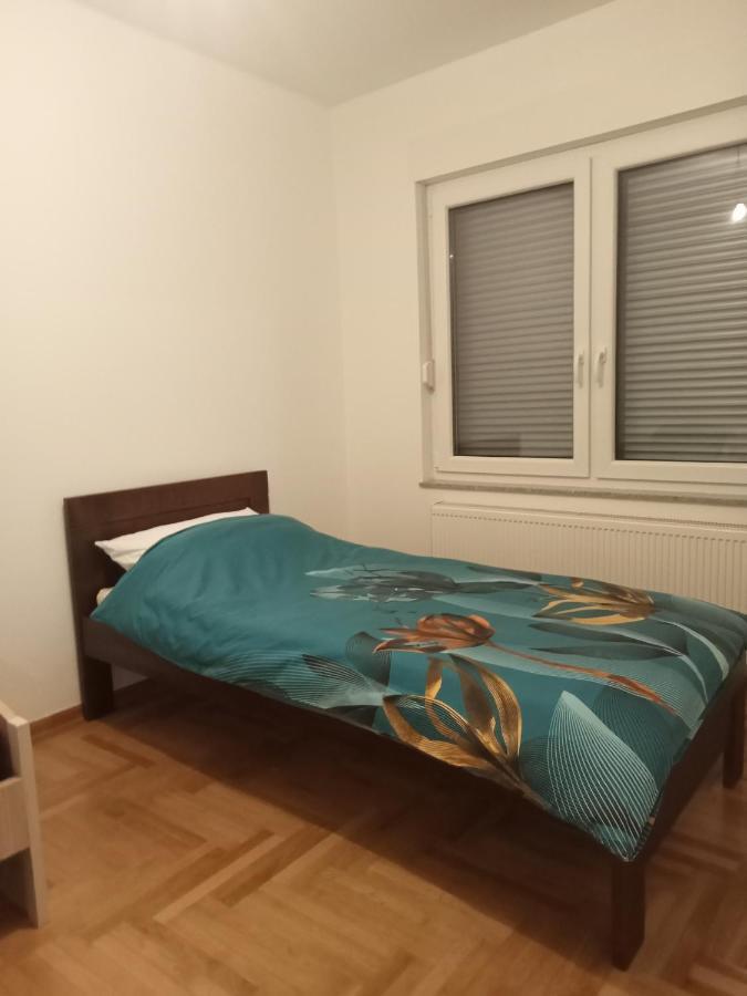 Rooms Near The Airport 사라예보 외부 사진